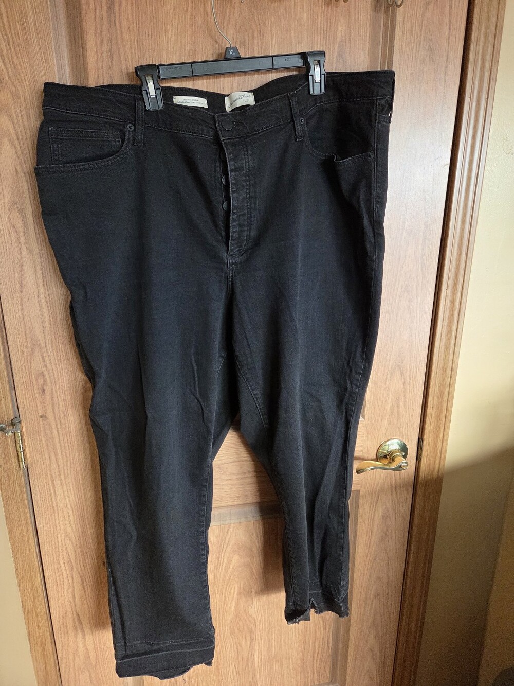Universal Tread Womens Button Fly 90s High Rise Slim Fit In Black